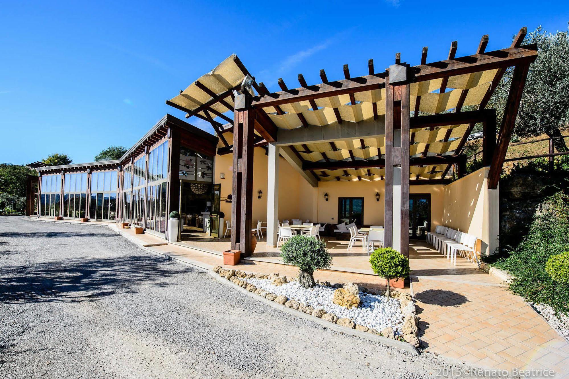 Acasamia Resort San Cipriano Picentino Екстер'єр фото